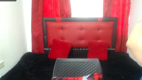 tatiana online show from January 14, 2025, 2:43 pm