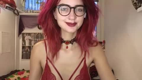 Tatiana online show from October 21, 2025, 3:35 pm