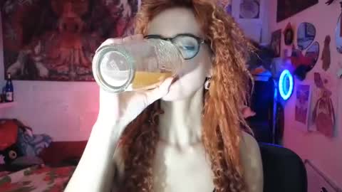 Tatiana online show from May 20, 2026, 10:38 pm