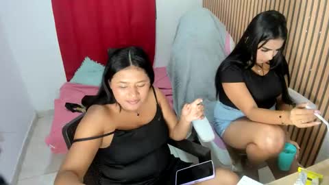 tatihot_6969 online show from May 14, 2026, 2:29 am