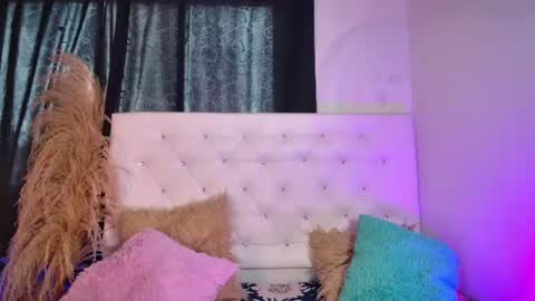 Snapshot of tatixxxvega chatting on July 2, 2026, 6:14 pm tatix online show from July 2, 2026, 6:14 pm