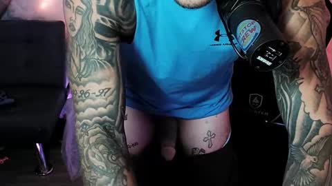 tatted_daddy69 online show from October 6, 2025, 1:25 am
