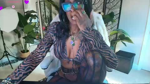 Tatted Queen online show from May 17, 2026, 8:49 pm