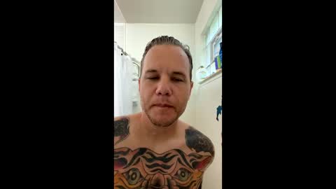 Snapshot of tattedupboyfun chatting on June 5, 2026, 3:51 pm tattedupboyfun online show from June 5, 2026, 3:51 pm