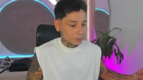 tattokoi online show from March 12, 2025, 7:28 pm