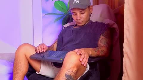 tattokoi online show from November 27, 2025, 2:35 am