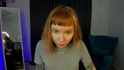 tattoo_artbaby online show from September 17, 2025, 1:29 am