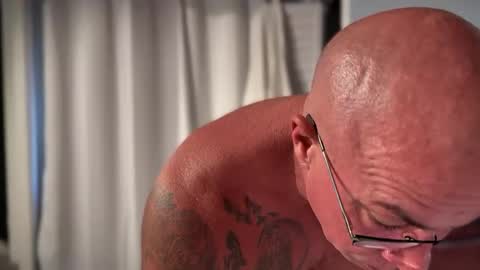 tattoosandabs online show from March 9, 2025, 4:44 pm