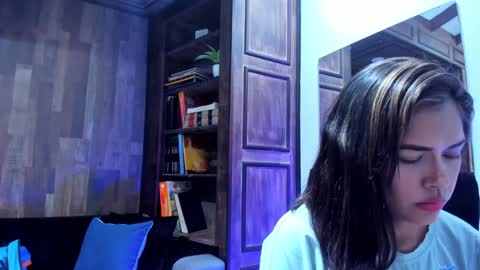 Tatty online show from January 7, 2025, 7:06 pm