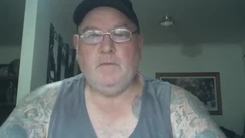 Snapshot of tattzsexy chatting on November 15, 2025, 10:48 pm tattzsexy online show from November 15, 2025, 10:48 pm