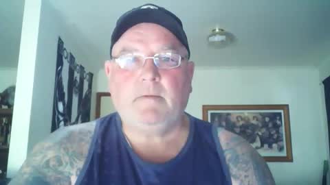 Snapshot of tattzsexy chatting on November 21, 2025, 3:49 am tattzsexy online show from November 21, 2025, 3:49 am