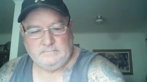 Snapshot of tattzsexy chatting on December 19, 2025, 11:12 pm tattzsexy online show from December 19, 2025, 11:12 pm