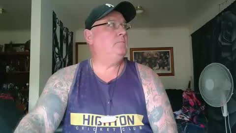 tattzsexy online show from March 2, 2026, 5:19 am