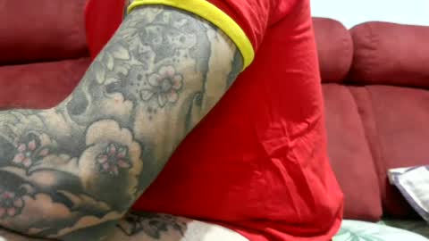 Snapshot of tatuadorhotxxx chatting on July 3, 2026, 12:06 am Tatuado20cm online show from July 3, 2026, 12:06 am