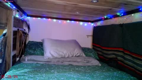 TATUM  ALL MY LINKS  online show from December 28, 2024, 9:19 pm