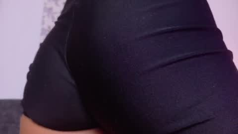 Taty Miller online show from April 17, 2026, 8:23 pm