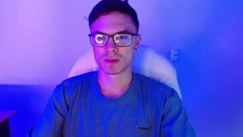 taurus4k online show from November 9, 2025, 12:31 am