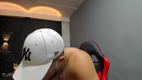  T A U R U S  online show from December 5, 2025, 12:25 pm