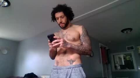 Snapshot of taurusbaeforever chatting on October 19, 2025, 4:29 pm taurusbaeforever online show from October 19, 2025, 4:29 pm