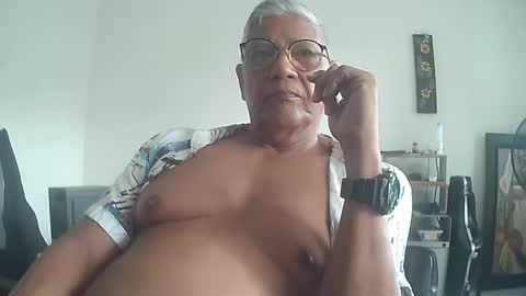 alvarito online show from January 5, 2025, 2:52 pm