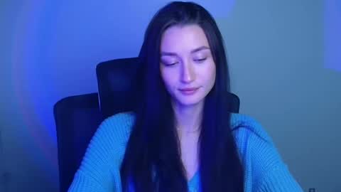 Snapshot of tayavibe chatting on November 3, 2025, 12:17 pm Taya online show from November 3, 2025, 12:17 pm