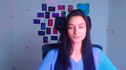 Taya online show from November 20, 2025, 7:41 am