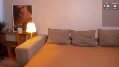 Taylalalala online show from October 21, 2025, 6:36 am