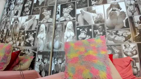 Snapshot of tayler_wells chatting on March 11, 2025, 10:42 pm T A Y L E R online show from March 11, 2025, 10:42 pm