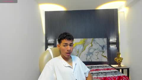 TAYLER online show from December 22, 2025, 2:30 am