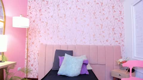 Taylor Bennet online show from March 23, 2026, 11:36 am