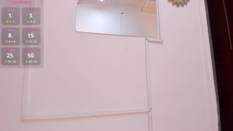 taylor_colores online show from October 16, 2025, 12:17 pm