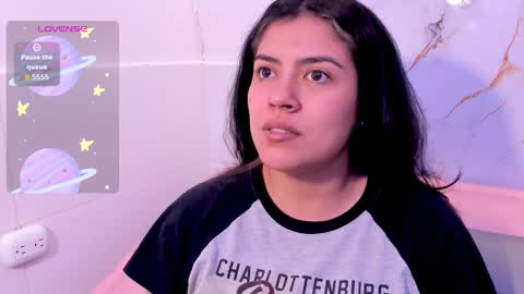 taylor_cupper_ online show from November 10, 2025, 2:54 am