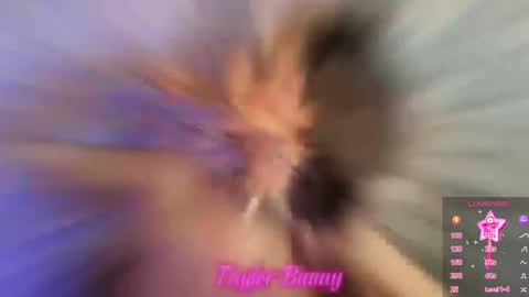 Snapshot of taylor_sanz chatting on December 25, 2024, 5:48 am Taylor Sanz online show from December 25, 2024, 5:48 am