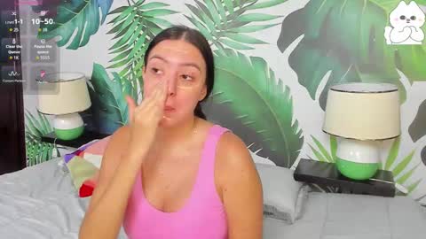 Taylor Sweet online show from October 16, 2025, 7:37 pm