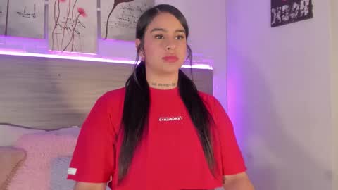 Snapshot of taylor_walton chatting on February 19, 2026, 12:12 pm Taylor online show from February 19, 2026, 12:12 pm