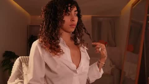 taylormichell online show from April 20, 2026, 11:17 pm