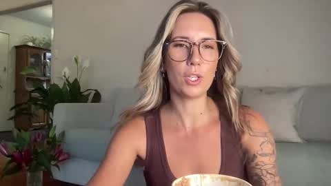 Taylor online show from March 19, 2026, 10:58 pm