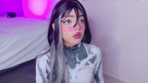 TAYLOR  online show from January 13, 2026, 11:48 am