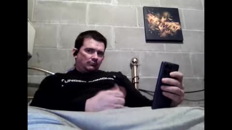 tbaxter95187 online show from February 28, 2026, 3:07 am