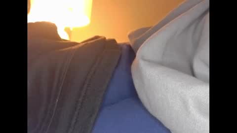 Snapshot of tboy71 chatting on January 19, 2025, 1:43 am tboy71 online show from January 19, 2025, 1:43 am