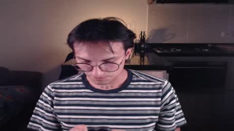 Teo independent model online show from February 13, 2025, 3:29 am