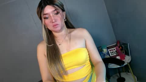 ellaine online show from February 7, 2025, 10:09 pm