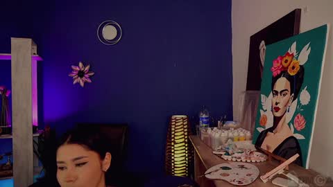 Loren Soler    Sophie Soler 19 years online show from January 24, 2025, 8:32 pm