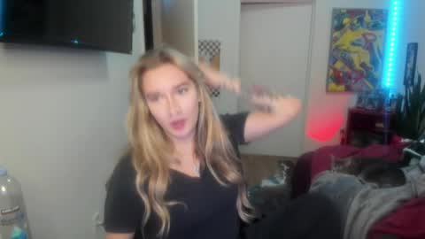 Katy online show from February 15, 2025, 5:30 am