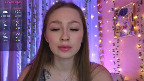 Snapshot of tease_mee_now chatting on September 26, 2025, 5:39 pm Eva online show from September 26, 2025, 5:39 pm