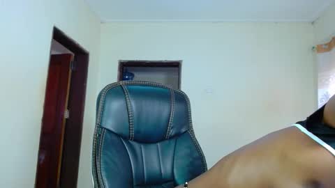 queen online show from October 7, 2025, 10:34 am