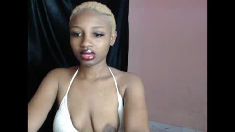 Snapshot of teasexkitty chatting on May 18, 2026, 8:03 pm teasexkitty online show from May 18, 2026, 8:03 pm