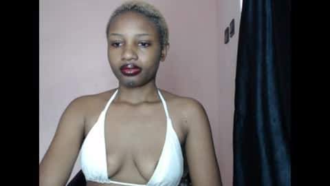 Snapshot of teasexkitty chatting on July 6, 2026, 3:25 pm teasexkitty online show from July 6, 2026, 3:25 pm