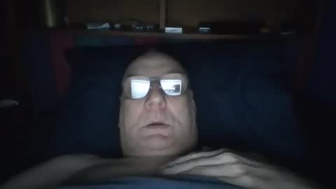 Mark online show from October 21, 2025, 5:41 am