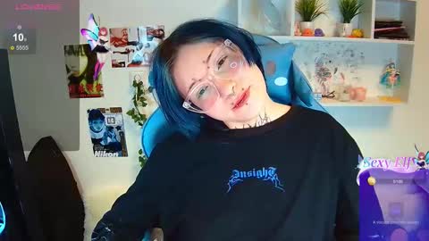 Snapshot of technical_face_powder_error chatting on March 11, 2026, 4:35 pm technical_face_powder_error online show from March 11, 2026, 4:35 pm